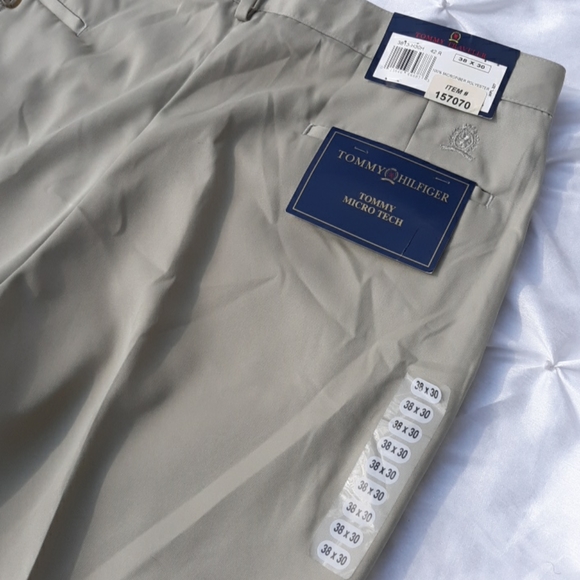 Tommy Hilfiger 38x30 Traveler Micro Tech Tan Pants - Picture 10 of 16